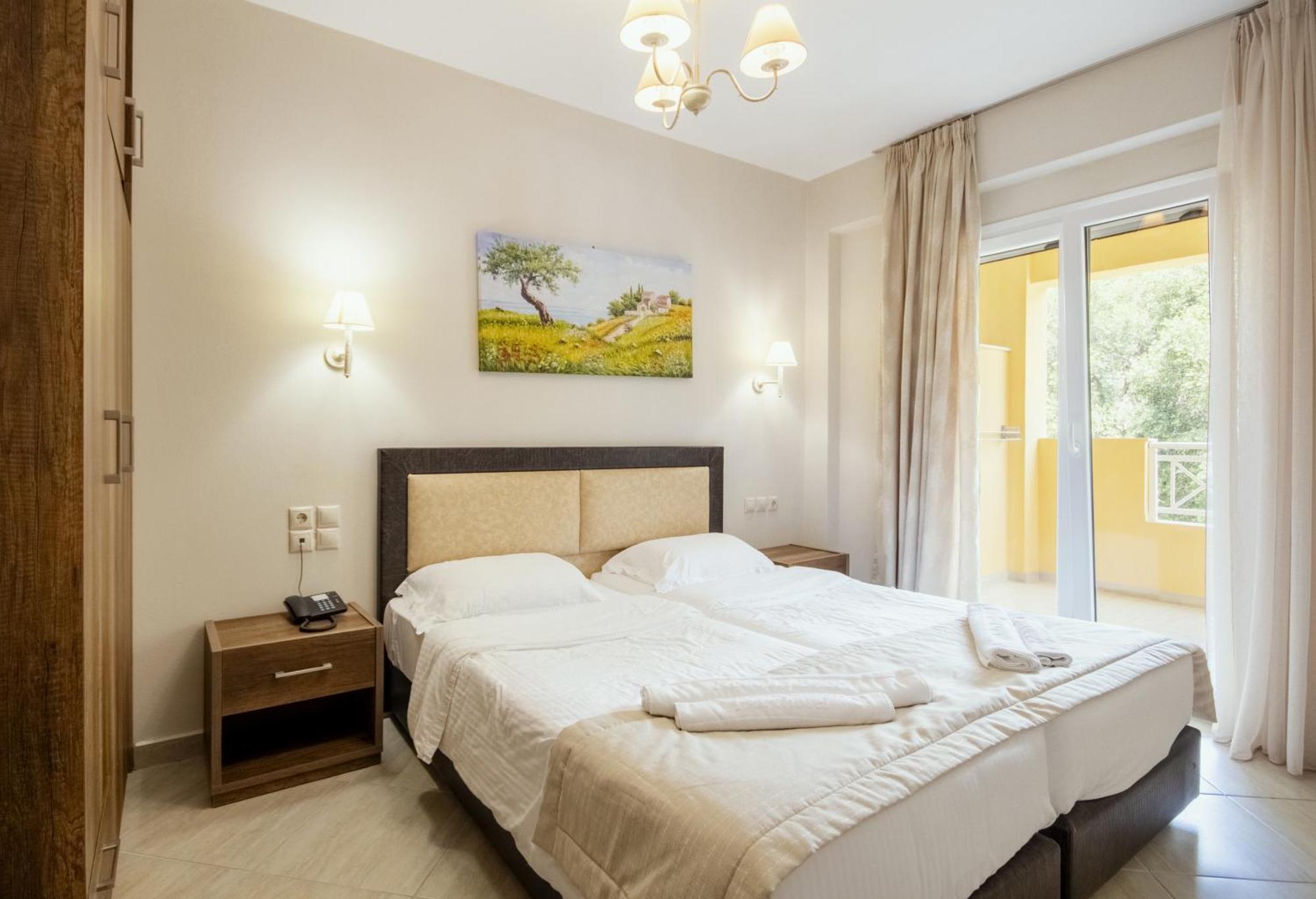Robolla Beach Aparthotel Roda  Camera foto